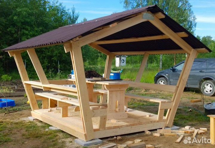 Беседка для дачи деревянная