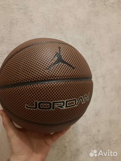 Баскетбольный мяч jordan