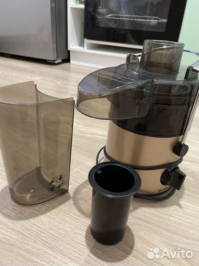 Соковыжималка Scarlett SC-JE50S34