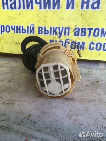 Насос топливный Opel Astra