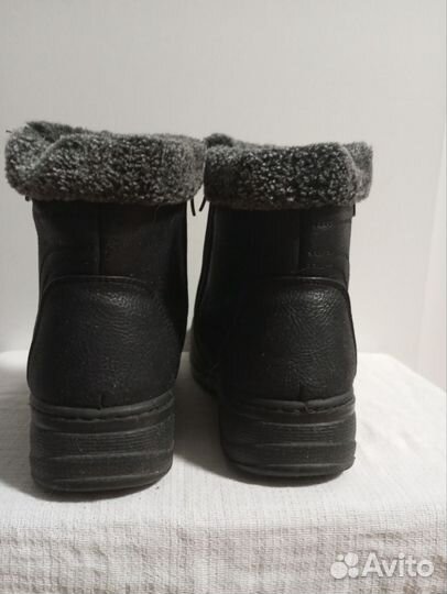 Полусапожки женские 38 размера