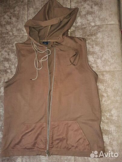 Жилетка х/б с капюшоном на молнии с карманами