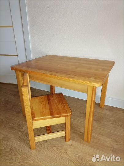 Продам детский столик и стульчик деревянный