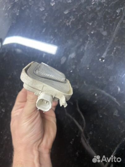 Зеркальный элемент пофторитель поворотника