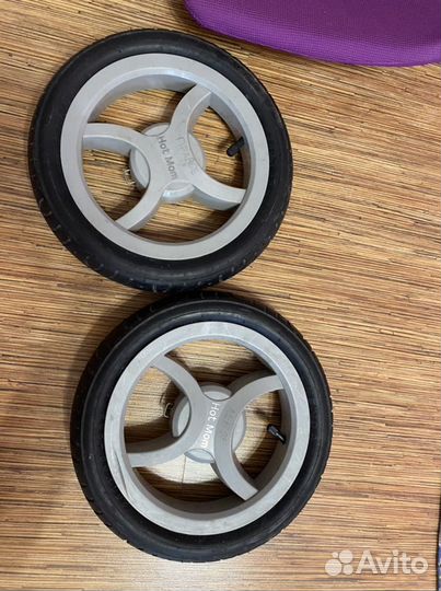 Заднее колесо от коляски hot mom