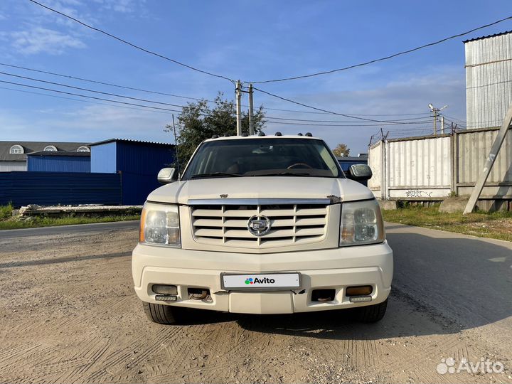 Cadillac Escalade 6 AT, 2003, 400 000 км