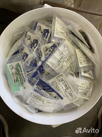 Брелок карабин 1992г