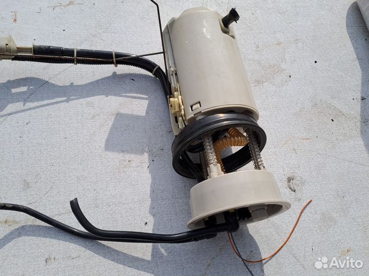 Датчик уровня топлива Mercedes ml 400cdi w163