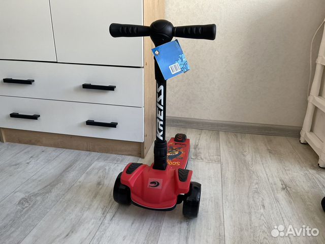 Самокат детский складной новый