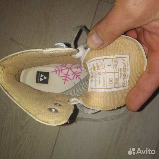 Коньки фигурные