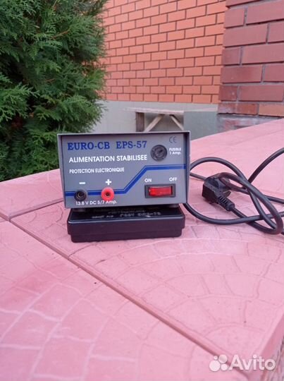 Блок питания для радиостанции, новый, в упаковке