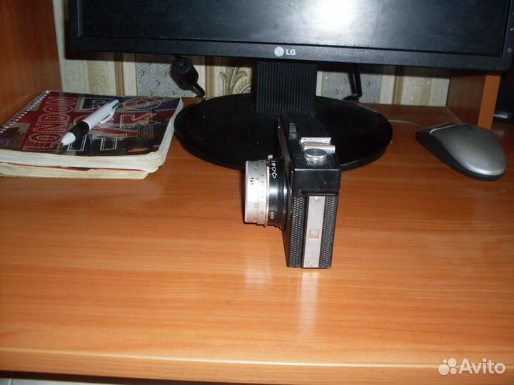 Пленочный фотоаппарат