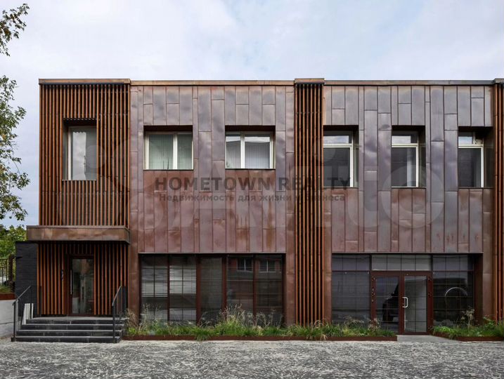 2-х этажное Здание с Арендатором - 798 м²