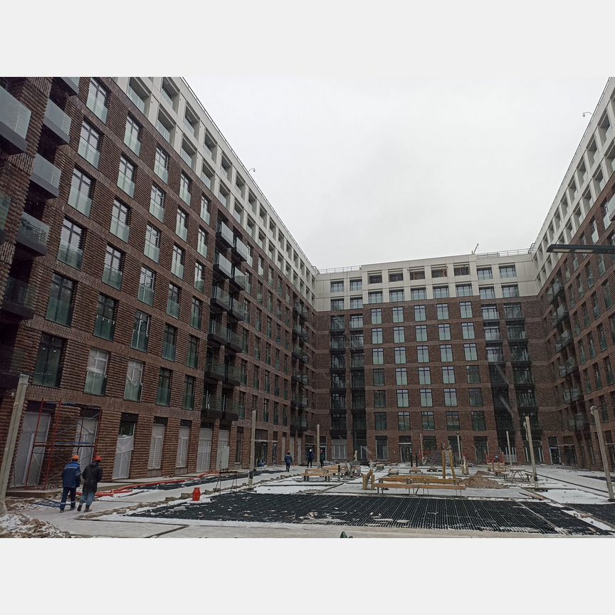 2-к. квартира, 72,8 м², 2/8 эт.