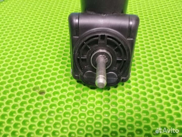 Вилка колеса Verdi на коляску N 05