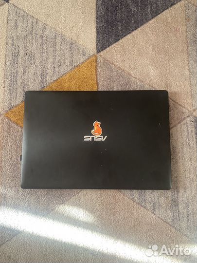 Ноутбук asus
