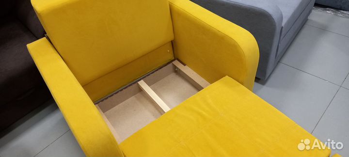 Мини диван чебурашка