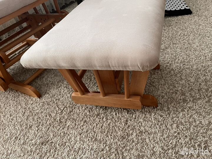 Кресло качалка для кормления с подножкой