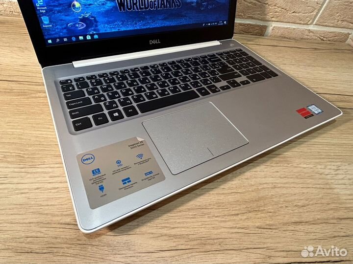 Dell inspiron 5570(core I3+radeon R7 M460-2GB+8GB)