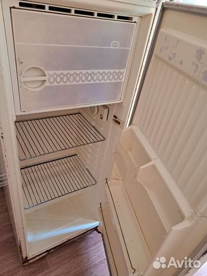 Холодильник на запчасти