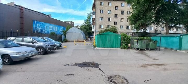 Гараж, > 30 м²