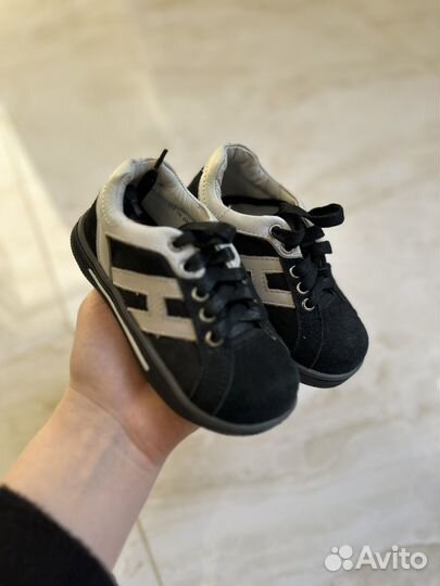 Детская весенняя обувь