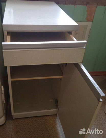 Шкаф кухонный напольный