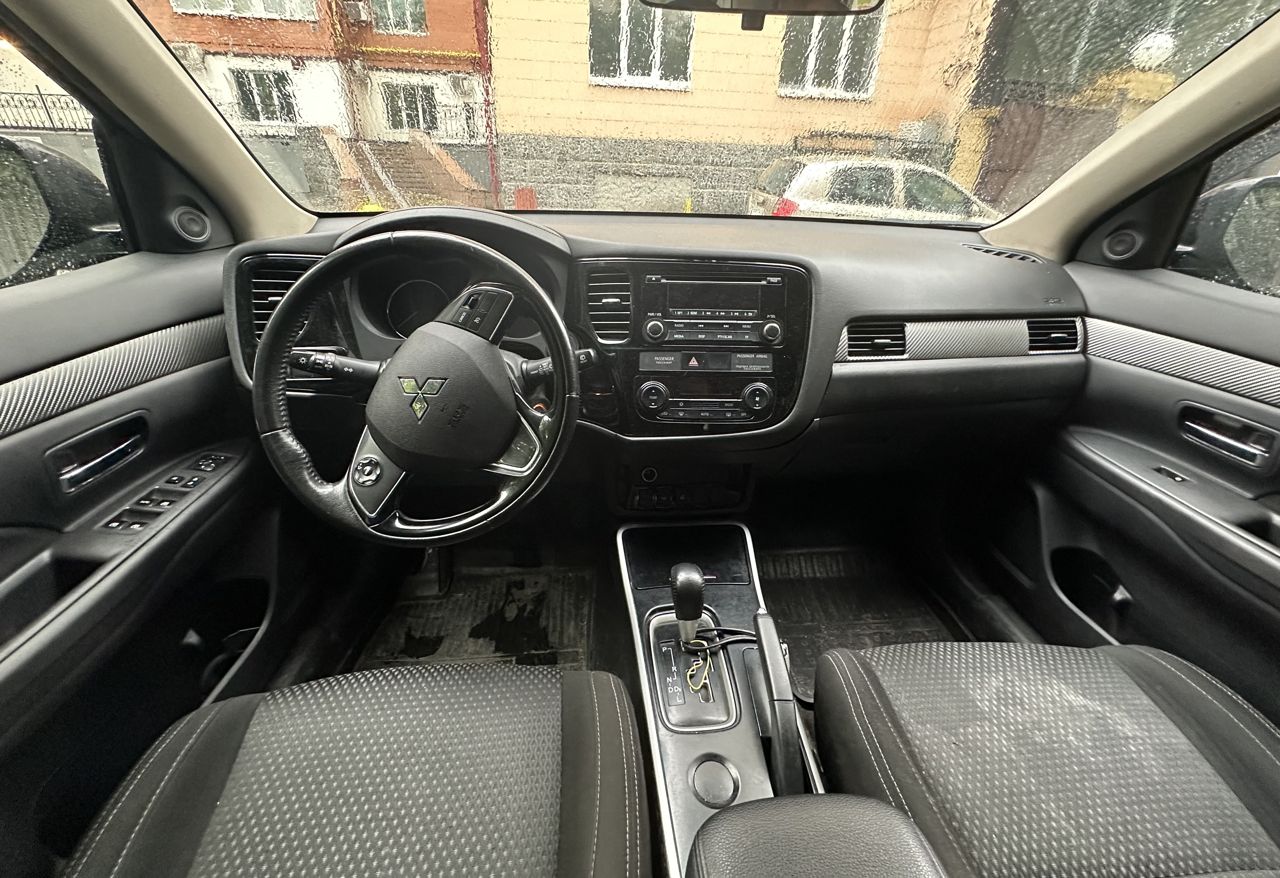 Mitsubishi Outlander: фото владельца