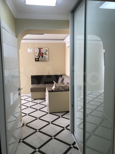 2-к. апартаменты, 80 м², 11/12 эт.