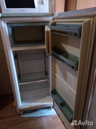 Холодильник бу