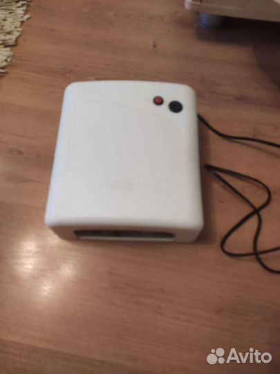 Уф лампа для ногтей