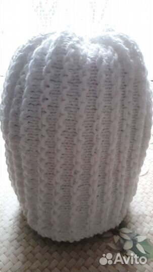 Женская шапка