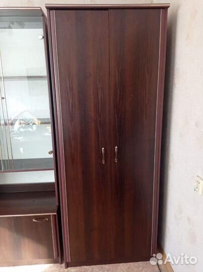 Мебельная стенка (мебельный гарнитур) бу