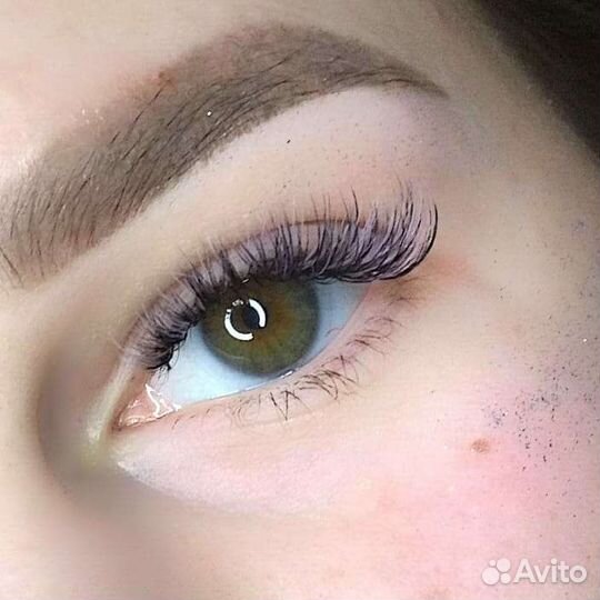 Наращивание ресниц, оформление бровей