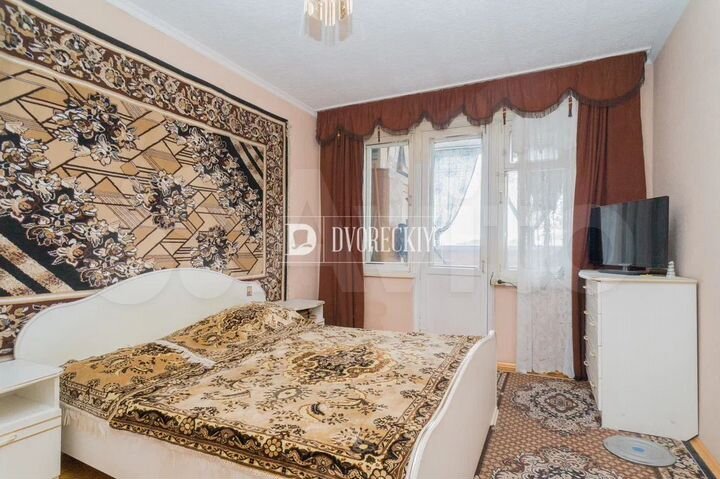 4-к. квартира, 87,5 м², 8/9 эт.