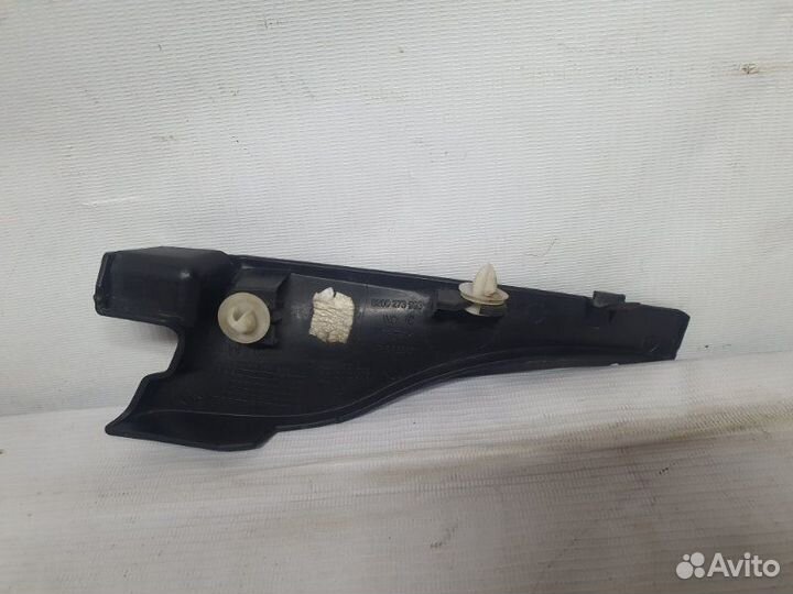 Накладка (петли капота) левая Рено Logan седан