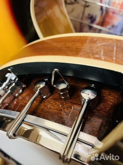 Банджо 4 струны