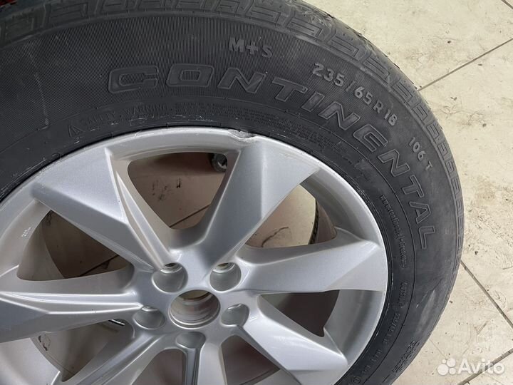 Continental ContiCrossContact LX 235/65 R18 106T