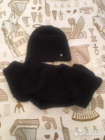 Шапка вязаная зимняя женская со снудом б/у
