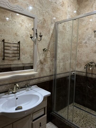 4-к. квартира, 111 м², 3/5 эт.