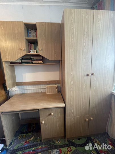 Мебельный гарнитур в детскую