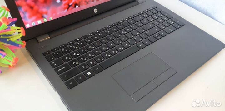 Ноутбук HP как новый/FullHD