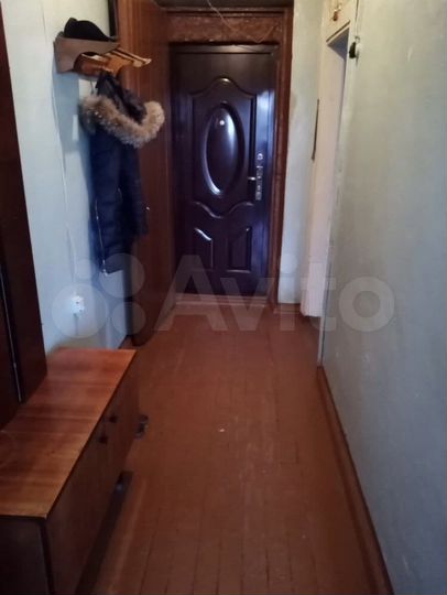 2-к. квартира, 47 м², 3/3 эт.