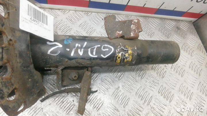 Стойка передняя Ford S-MAX I (2006–2015)