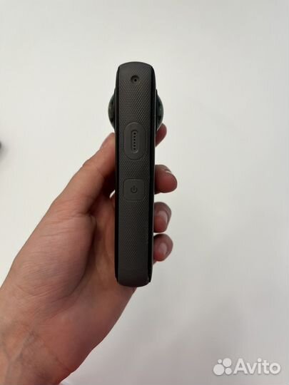 Insta360 One X2