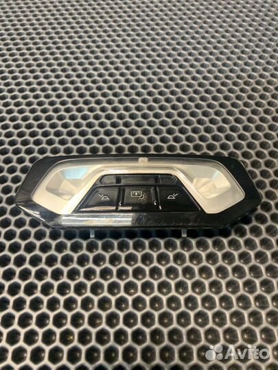 Плафон подсветки салона Bmw X7 G07 M-pack B57D30