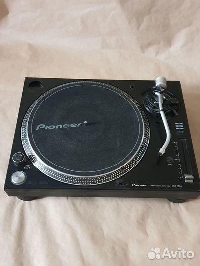 Диджейский пульт винил