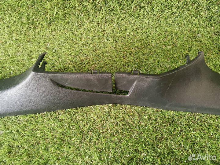 Накладка на порог правая Volkswagen Passat B6