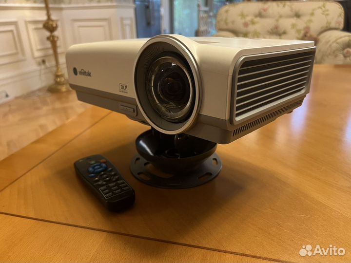 Проектор Vivitek D855ST