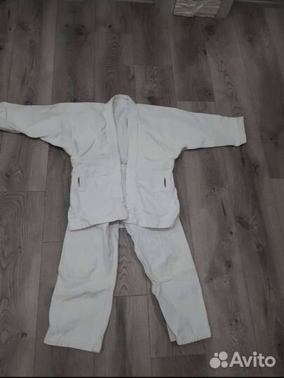 Кимоно для рукопашного боя. На 8-10 лет